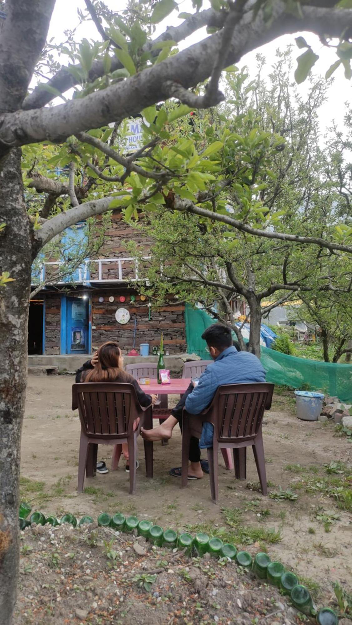 Karma Guest House And Cafe Kalgha 外观 照片